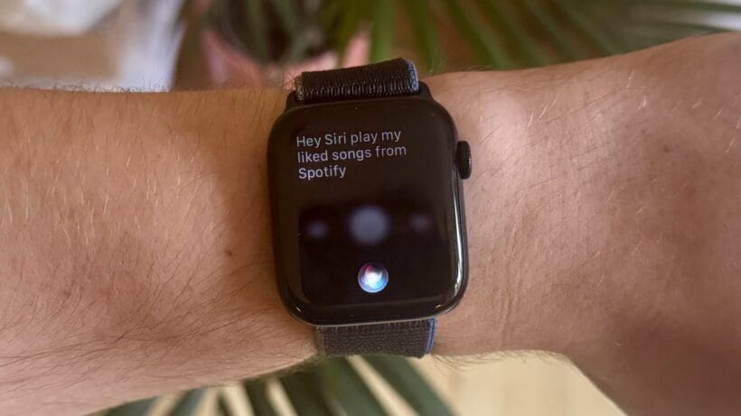 apple-watch-spotify-siri
