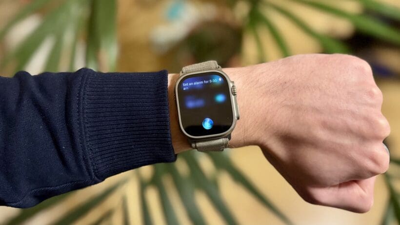 using siri to set an alarm on apple watch ultra