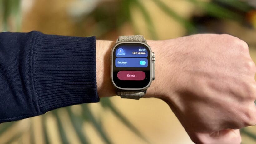 enabling or disabling snooze on apple watch ultra