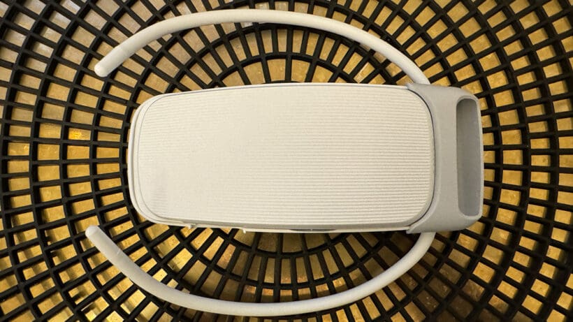 This Sony wearable can keep you cool (but you won’t look it)