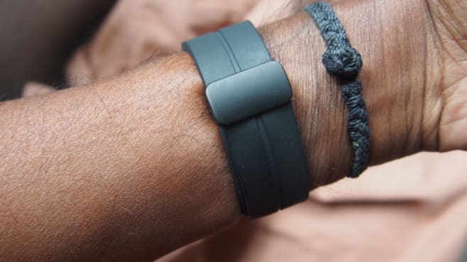 Google Pixel Watch v Samsung Galaxy Watch 5 compared