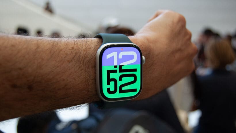 Apple Watch Series 10 size raises questions about our big screen ambitions