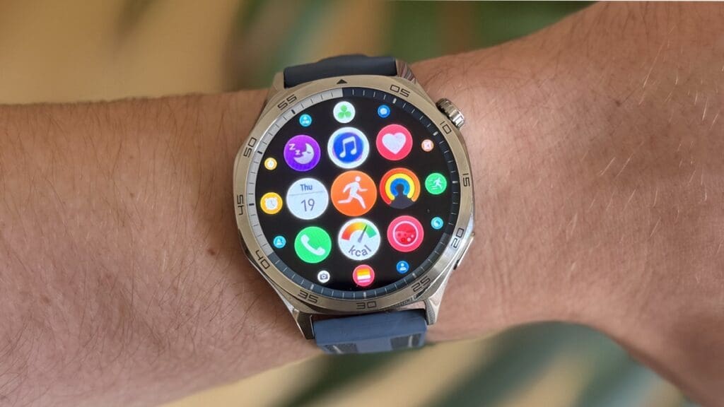 huawei-watch-gt-5-pro-harmonyos-