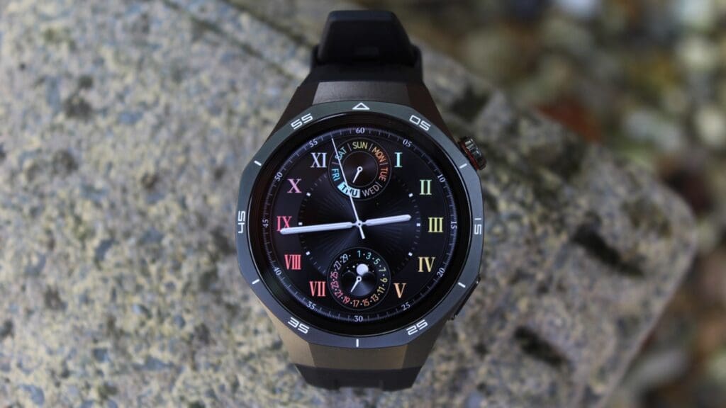 huawei-watch-gt-5-pro-review-classic-watch-face