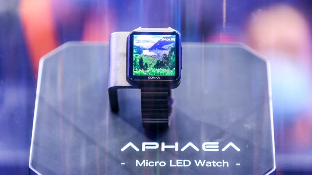 smartwatch with MicroLED