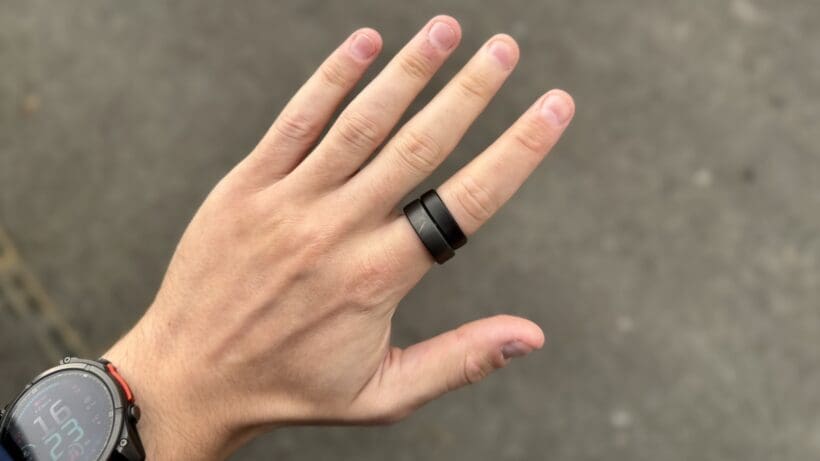 ringconn-2-v-oura-stacked