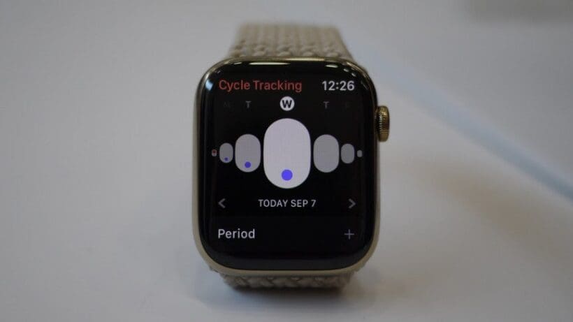 Apple Watch temperature sensor cycle tracking