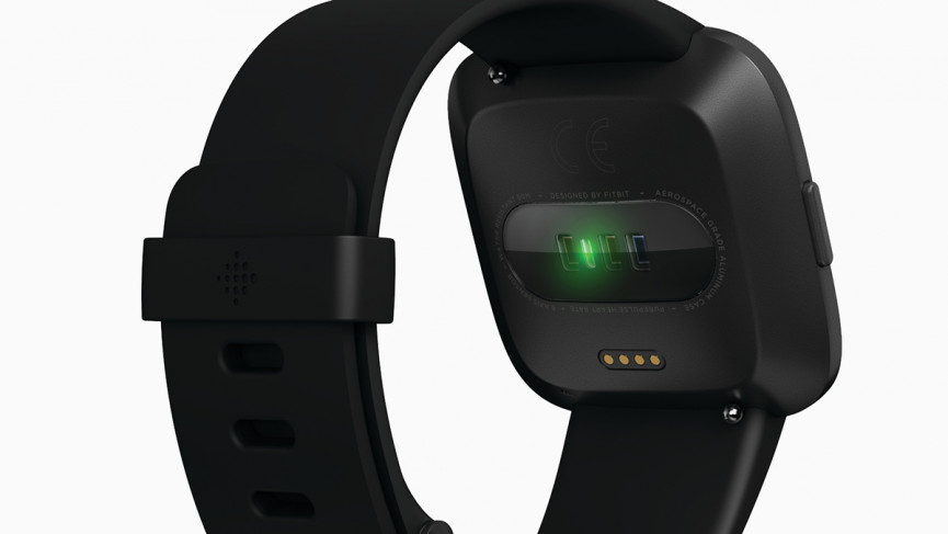 ​5 ways smartwatches could break out as medical devices