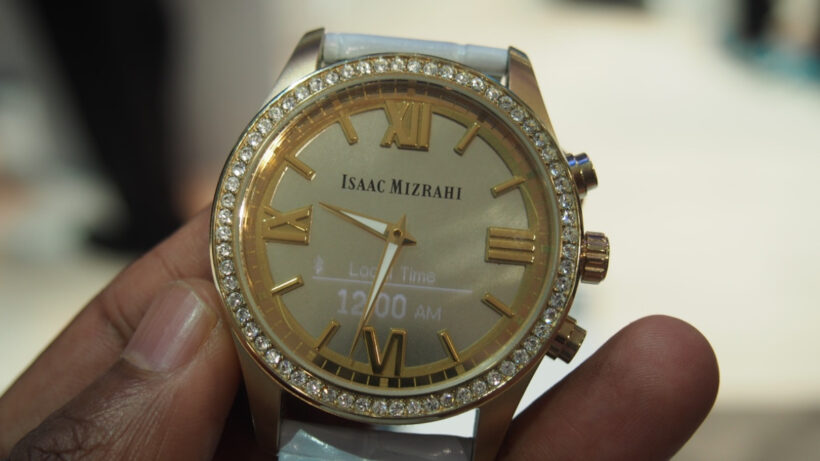 HP’s Isaac Mizrahi wearable might have solved the smartwatch screen dilemma