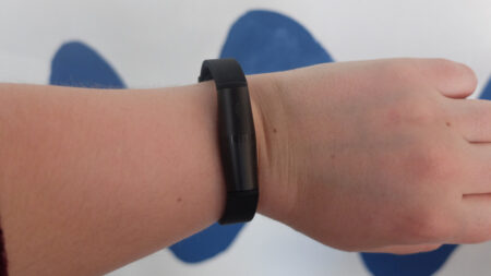 Fossil Q Motion first look: A sleek and discreet fashion fitness tracker