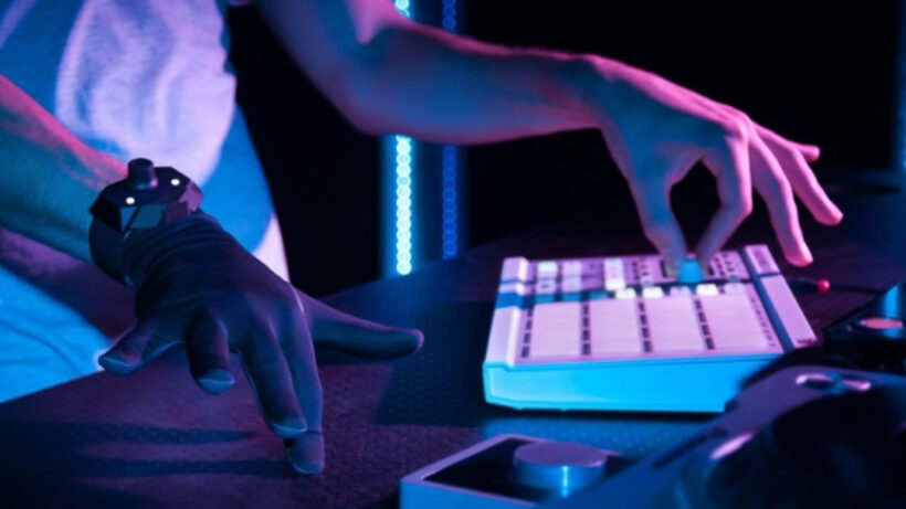 Remidi smart glove will turn you into a music making wizard