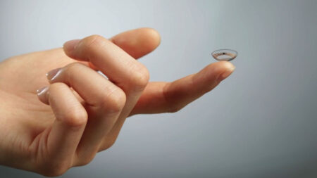 ​Samsung patents AR contact lens with built in camera