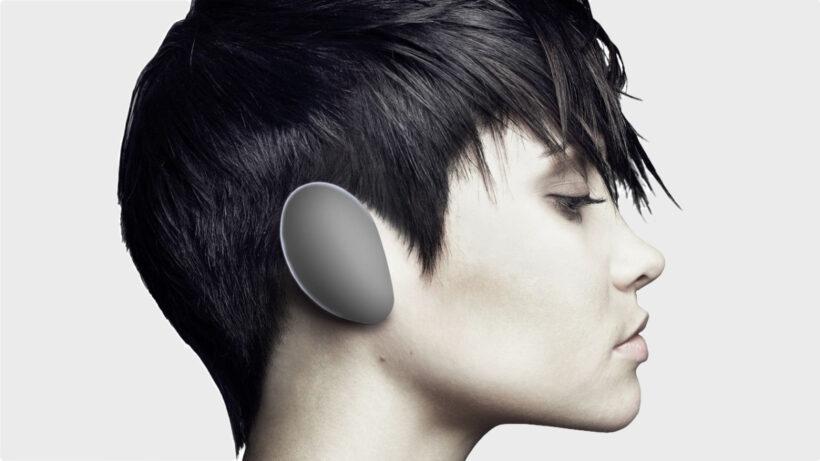 These sci-fi style headphones want to take on smart earbuds