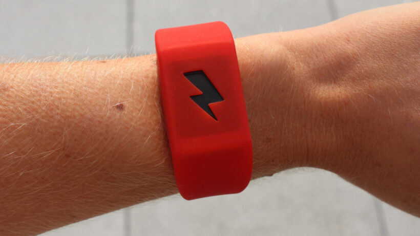 Shock treatment: Breaking bad habits with Pavlok