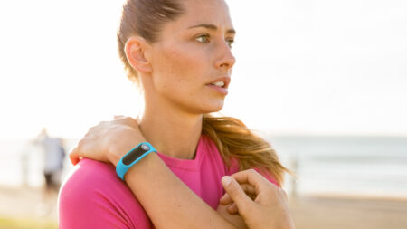 TomTom Touch fitness tracker will measure weight from the wrist