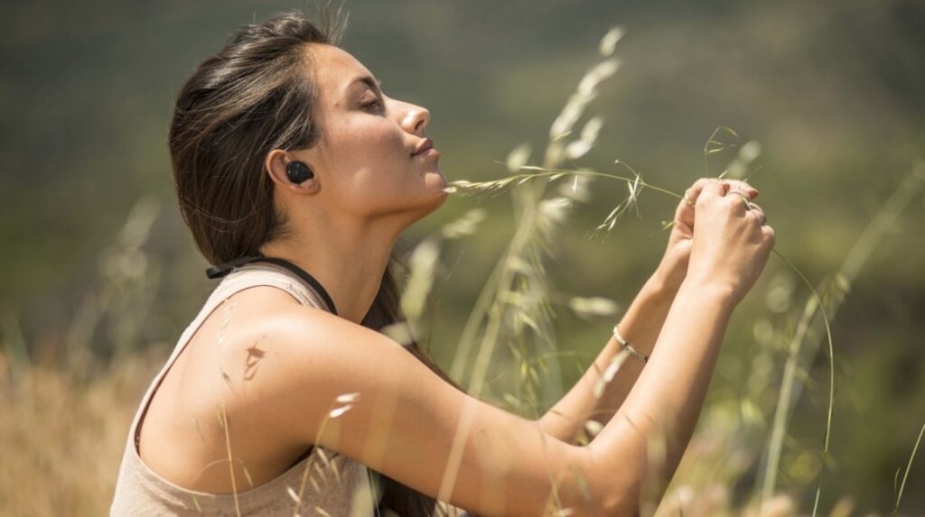 Why building smart earbuds and hearables is so goddamn difficult