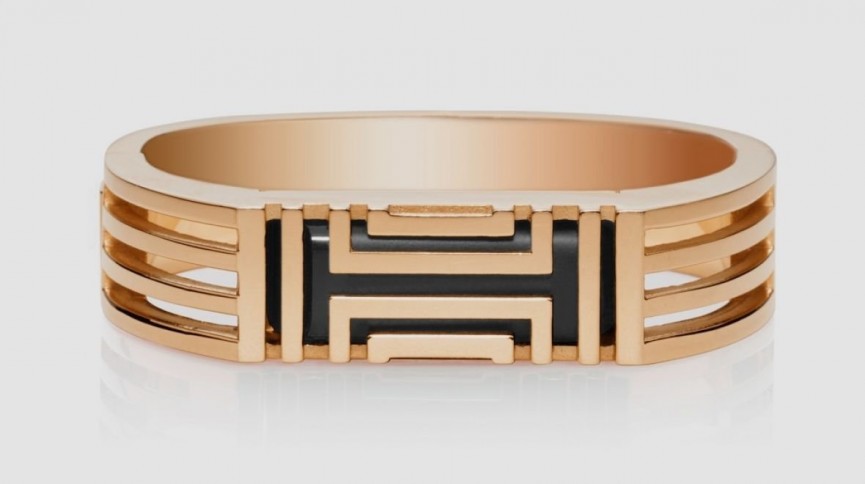 Tory Burch Fret bracelet is a gorgeous Fitbit accessory