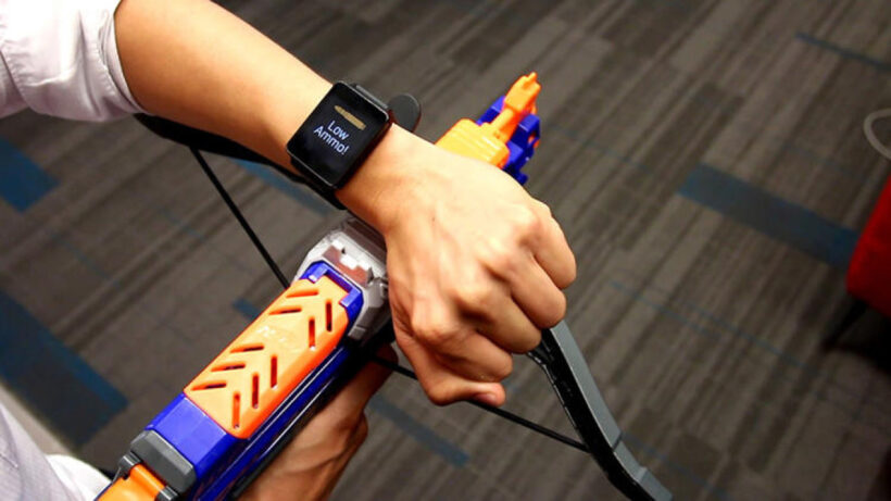 This vibration detecting smartwatch tech knows what you’re touching