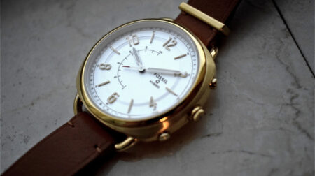Fossil's connected watches gain traction as company promises 300 new wearables