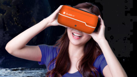 This VR headset for the classroom is controlled by kid-friendly gestures This VR headset for the classroom is controlled by kid-friendly gestures