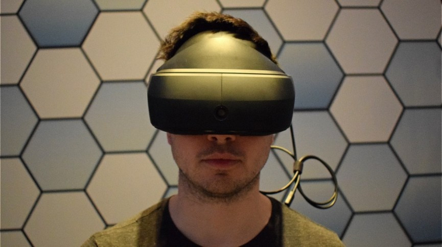 ​Week in wearable tech: Huawei Watch 2, new VR headsets and big wearable sales