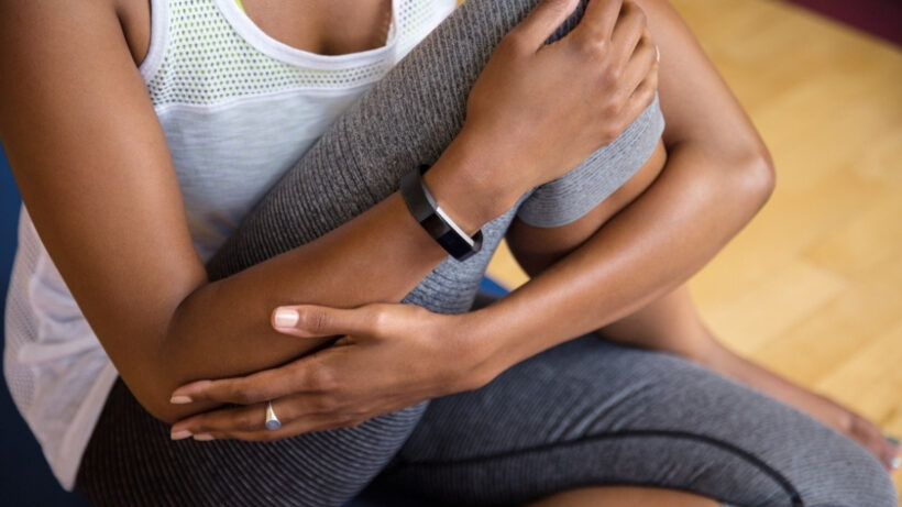 Wearables are selling better than ever, but Fitbit is losing ground
