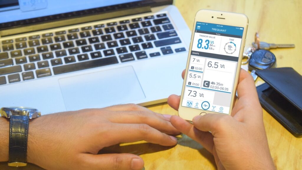 This tremor tracking wearable lets Parkinson's and ET patients take charge