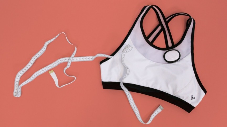 vitali-smart-bra-1-1491906345-qhbf-full-width-inline-1493142253-vW54-column-width-inline