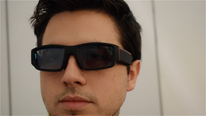 Trying Vuzix Blade 3000, the smartglasses for work and play