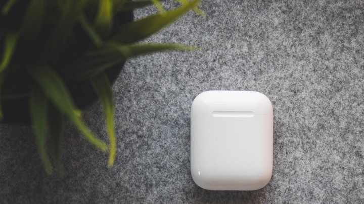 Apple AirPods help: Troubleshoot your problems with this handy guide