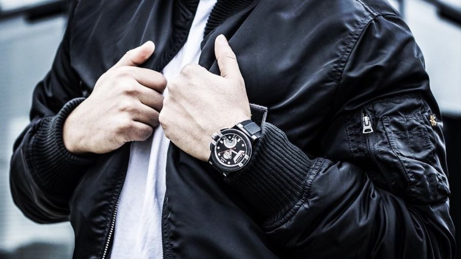 This Swiss smartwatch startup wants to become the Tesla of hybrids