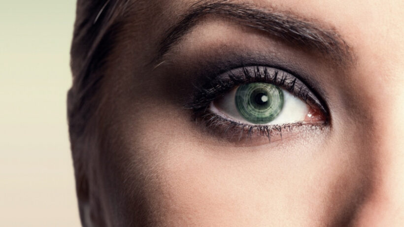 We may have finally cracked glucose-tracking contact lenses