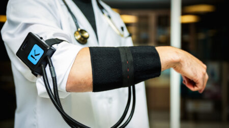 This device lets people feel the symptoms of Parkinson's