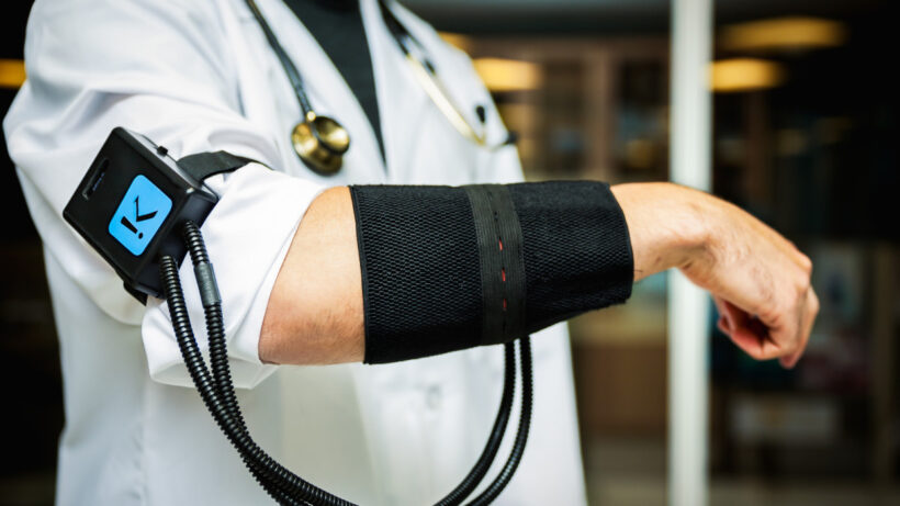 This device lets people feel the symptoms of Parkinson’s