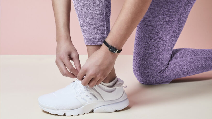 Ringly goes live with new GO smart bracelet collection