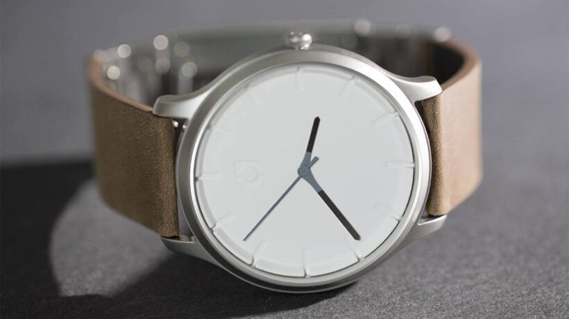 The Roxford hybrid puts its fitness tracker in the strap