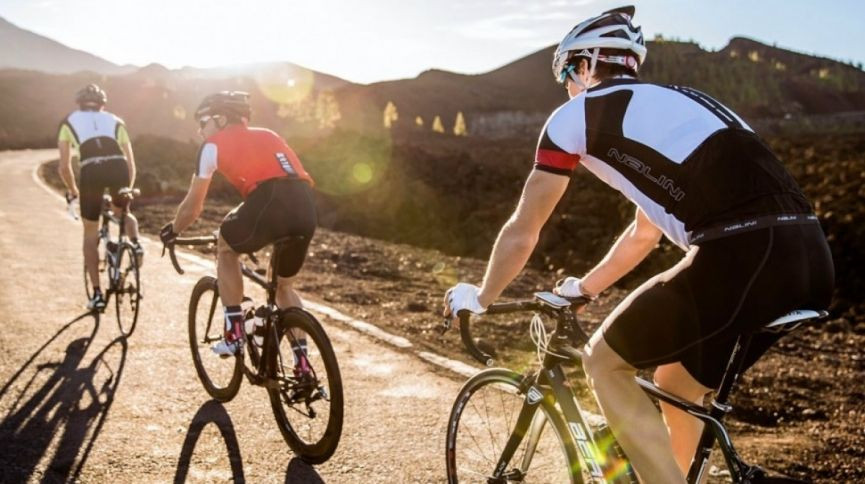 And finally: Carl Zeiss is building smartglasses you'll want to wear