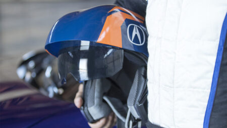 You can watch Acura demo its augmented reality racing helmet – in a real race You can watch Acura demo its augmented reality racing helmet - in a real race