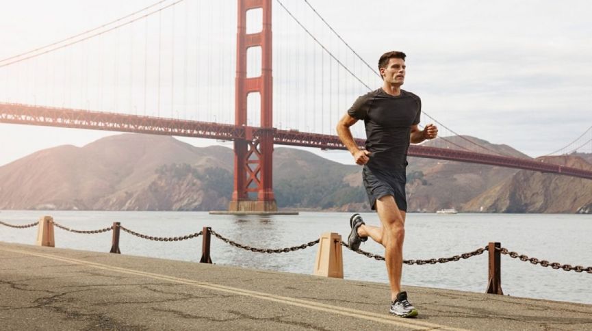 The week in wearable tech: Fitness titans are learning how to own our wrists