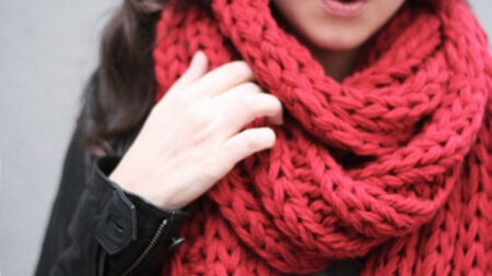 Microsoft Research smart scarf heats up when you need it most