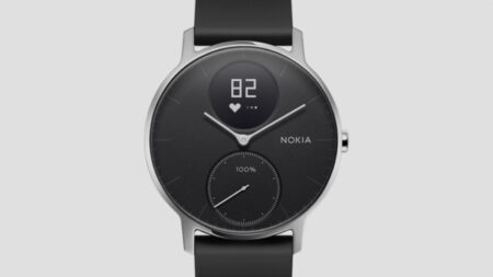Nokia Steel HR is finally set to land just in time for Christmas