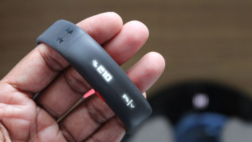 Under Armour will stop making fitness trackers and focus on software instead