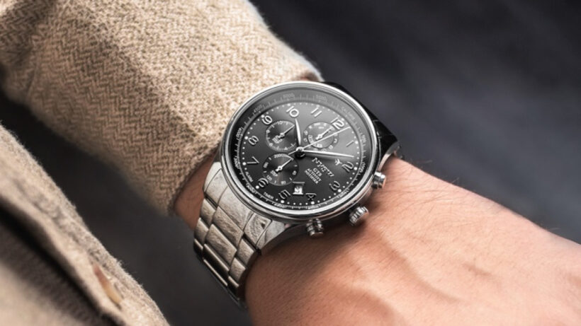 New York Standard Watch brings the smarts with its new hybrid collections