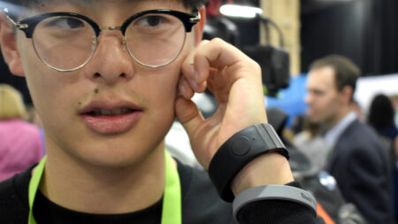 Sgnl, the band that turns your finger into a phone, will ship in March Sgnl, the band that turns your finger into a phone, will ship in March