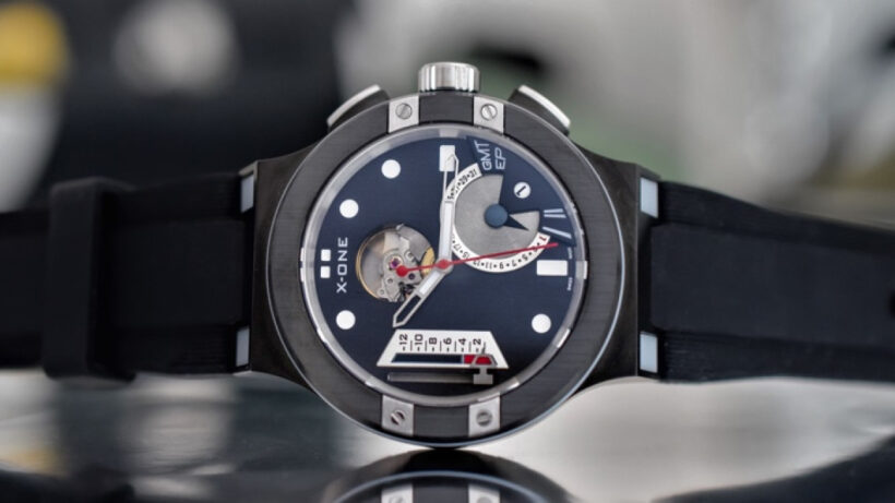 X-One H1 is a Swiss-made mechanical smartwatch with modular powers