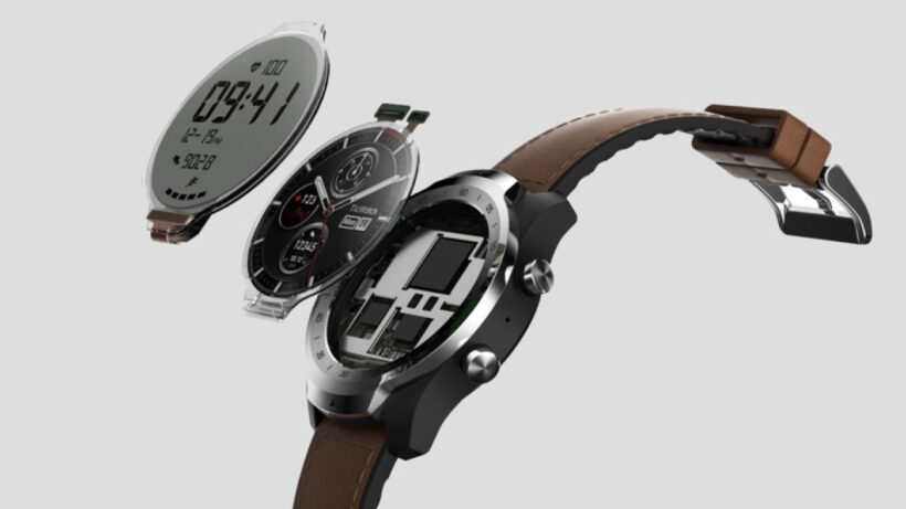 TicWatch Pro doubles up on screens to keep you wearing it longer