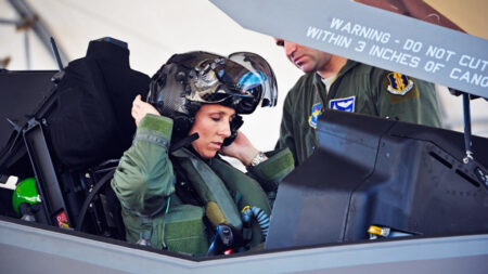 10 real-world uses of augmented reality happening today 10 real-world uses of augmented reality happening today