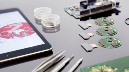 MMT is developing a hybrid smartwatch that never needs charging MMT is developing a hybrid smartwatch that never needs charging