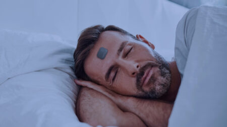 Beddr's SleepTuner is an FDA-registered sleep tracker that uses SpO2