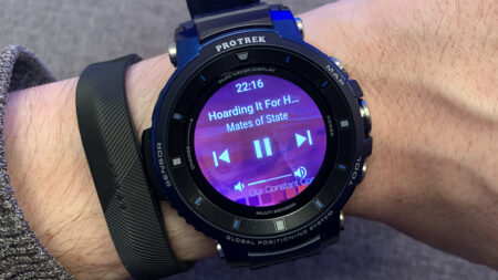 How to get music on your Wear OS smartwatch How to get music on your Wear OS smartwatch